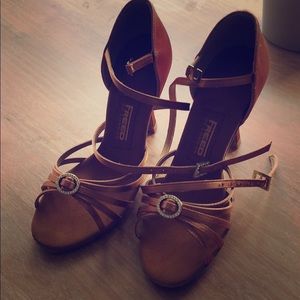 Nude ballroom Latin shoe